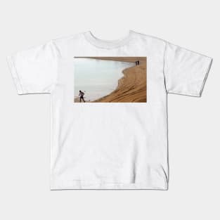 On the beach, at Brighton! Kids T-Shirt